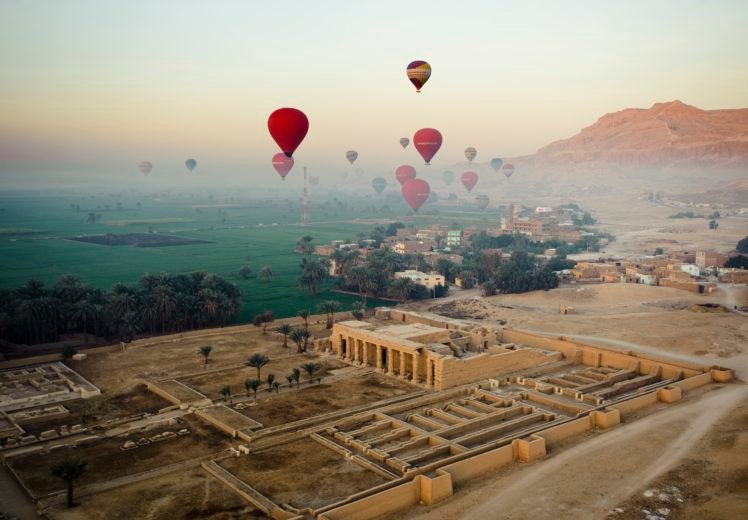Luxor hot air balloon sunrise luxury experience
